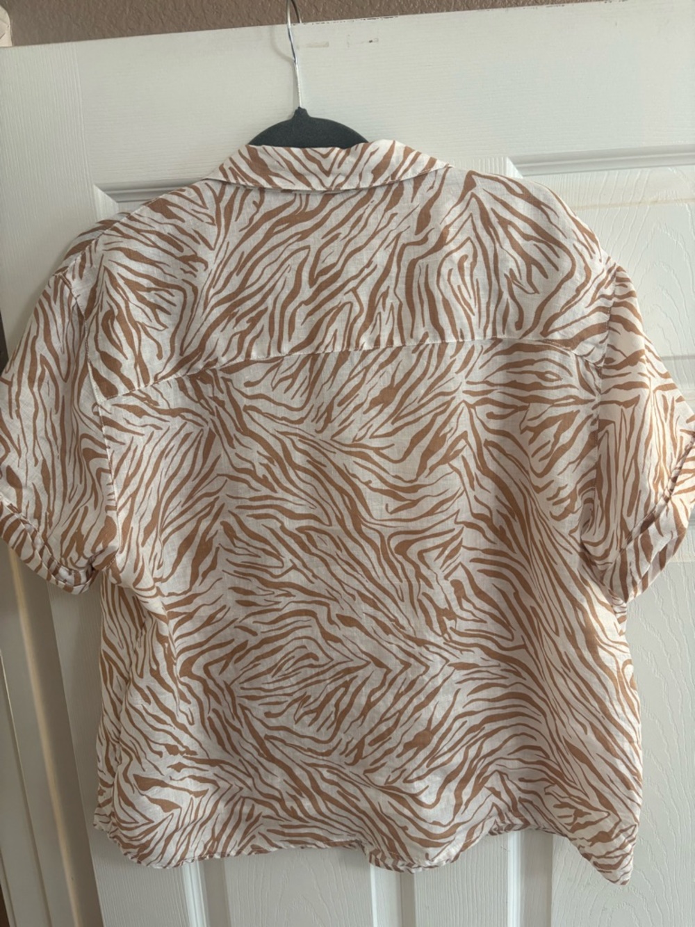 Cynthia Rowley 100% linen short sleeve button down blouse top shirt zebra sz L - Picture 2 of 4